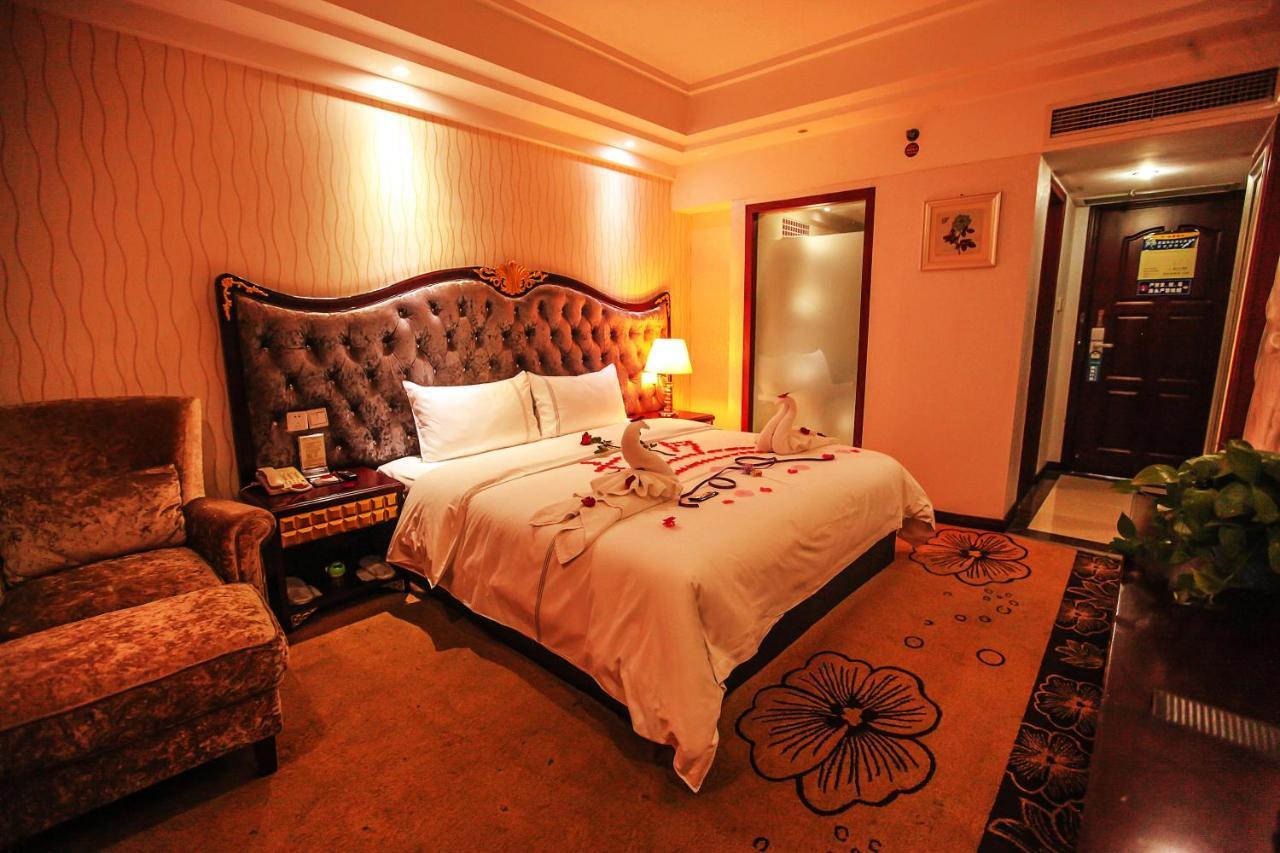 Chengdu Aviation Hotel Bagian luar foto