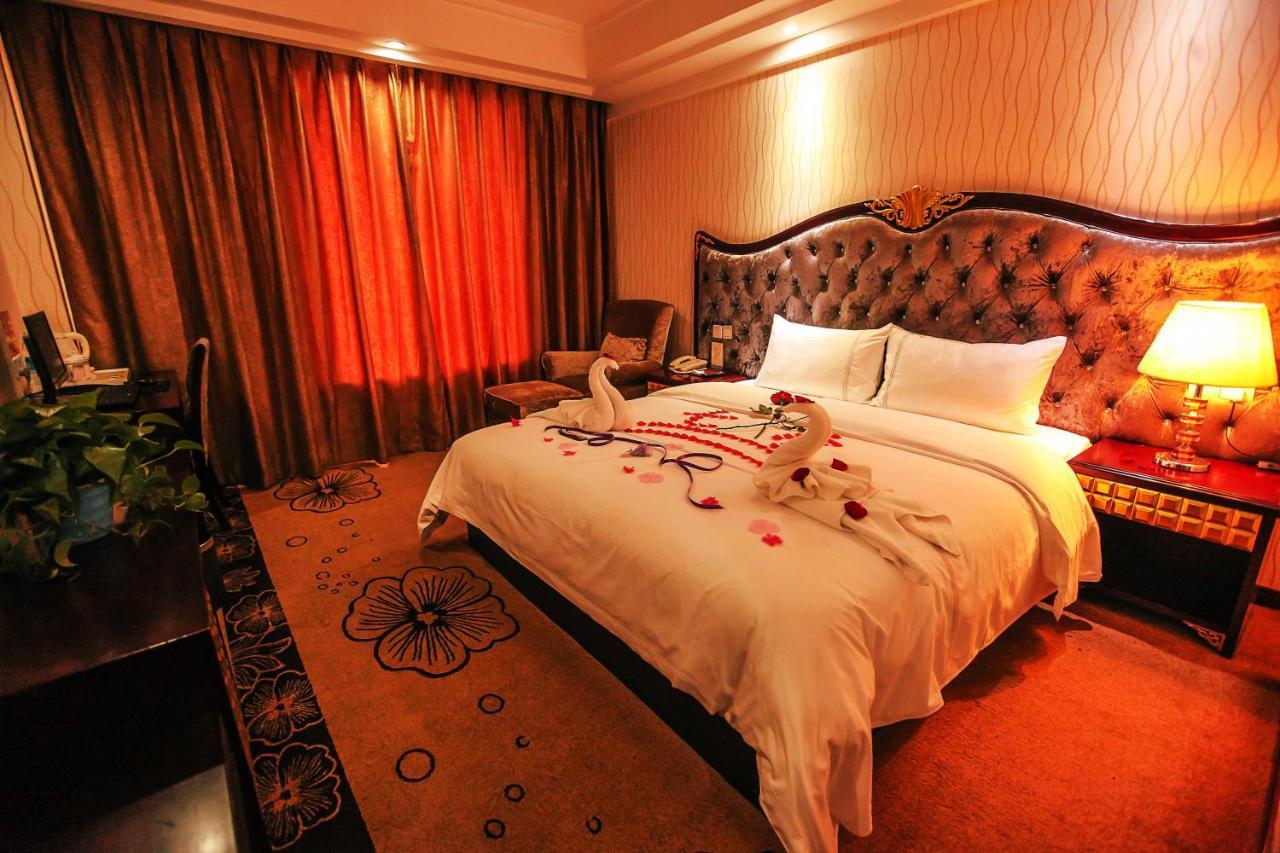 Chengdu Aviation Hotel Bagian luar foto