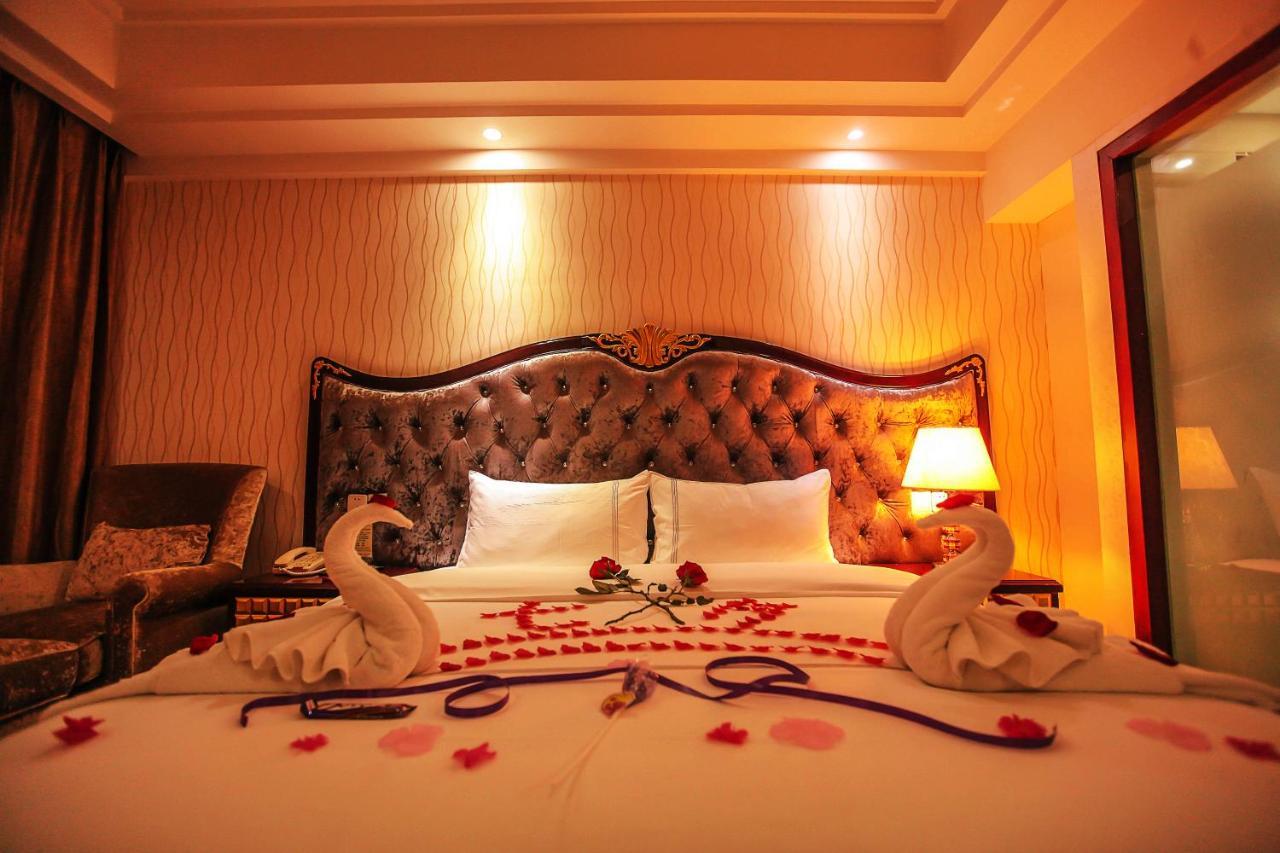 Chengdu Aviation Hotel Bagian luar foto